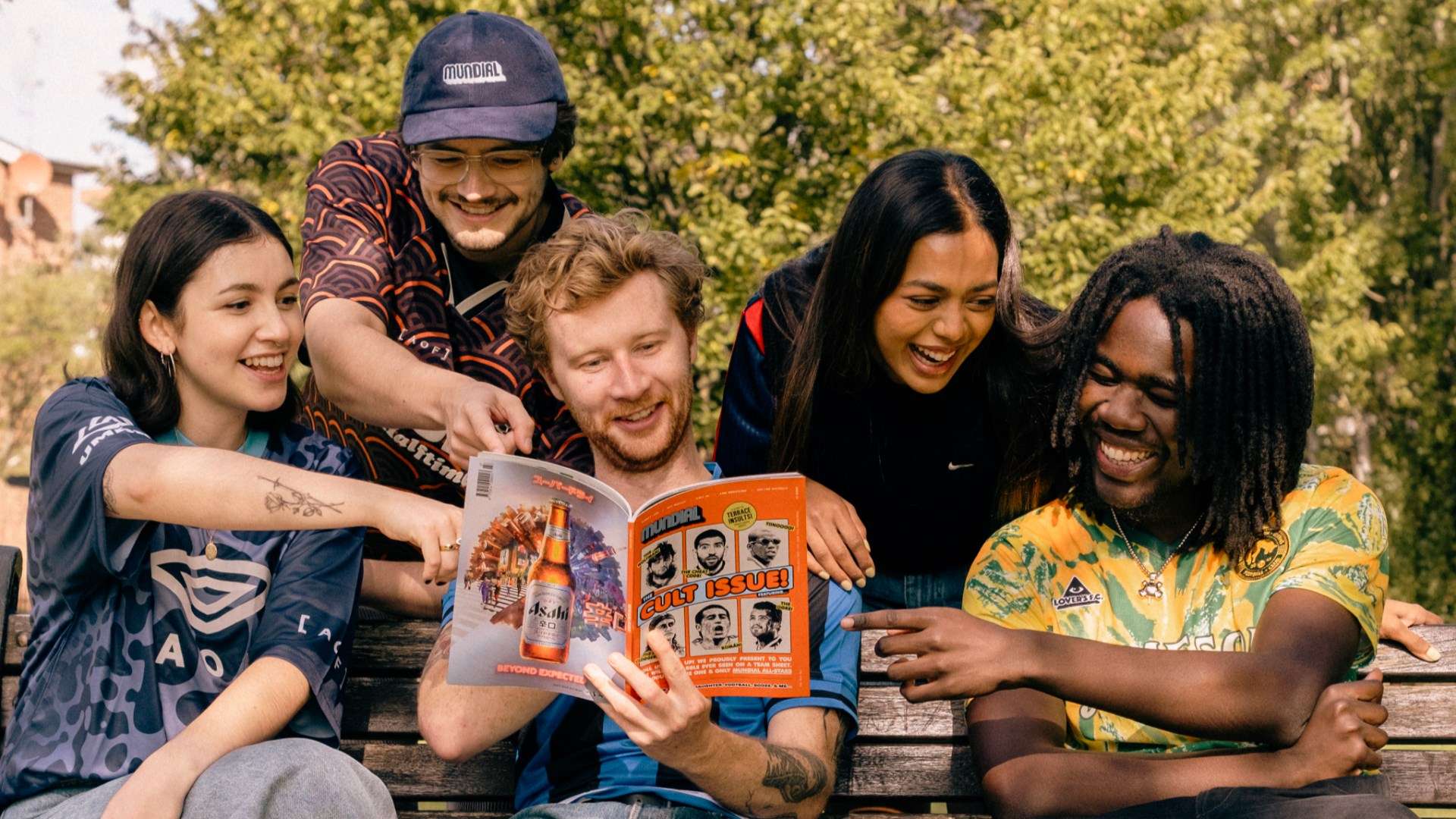 在赛场上展 在赛场上展